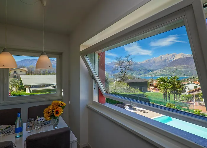 Rose Rossa Roselina Terrassen Og Colico