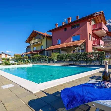 Rose Rossa Roselina Terrassen Og *